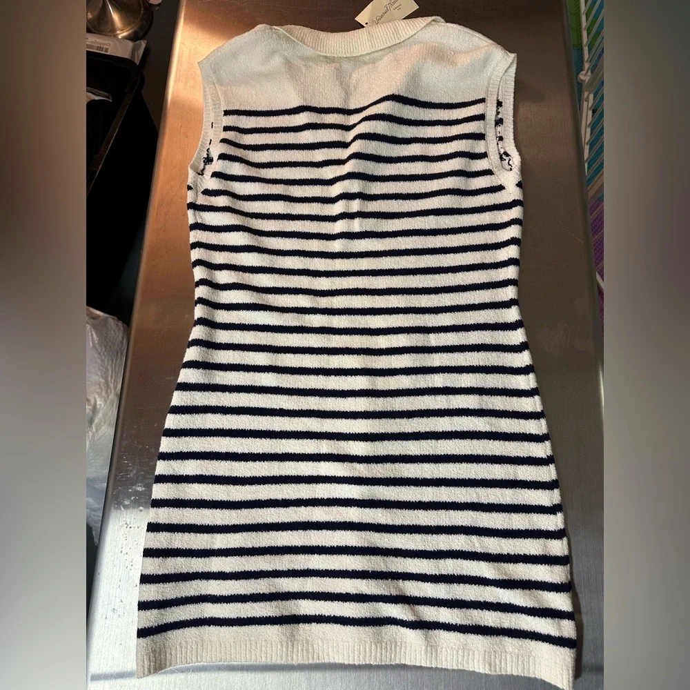 Universal Thread Navy and White Striped sweater Dress‎